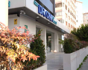 Dr. Cinik, Antalya’da ‘diş tatili’ konseptiyle hizmet veriyor