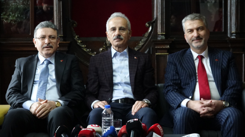 Bakan Uraloğlu: Türkiye, gerçekten bir güven adası (2)