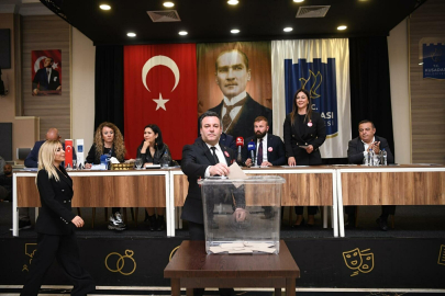 Kuşadası Belediyesi Başkan Vekili Tahsin Demirtaş oldu