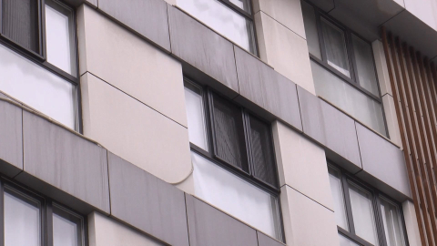 İstanbul - Eyüpsultan’da binanın 3’üncü katından düşen kadın hayatını kaybetti