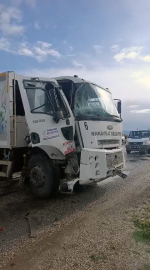 Belediye araçları çarpıştı: 7 yaralı