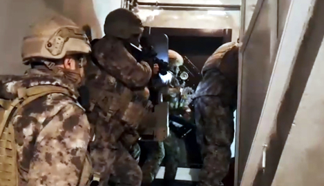 Bitlis'te uyuşturucu satıcılarına operasyon: 10 tutuklama