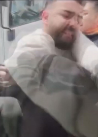 İstanbul - Zeytinburnu'nda iki kamyonet şoförünün trafikteki kavgası kamerada