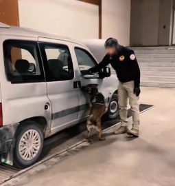 Direksiyon aksamına zulalanmış 762 gram skunk ele geçirildi