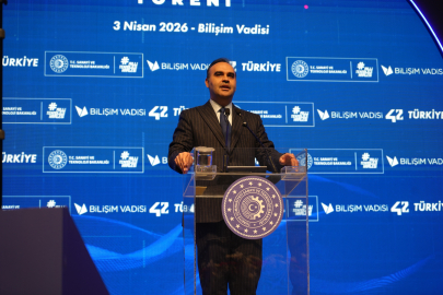 Bakan Kacır: Kimya sektöründe 935 milyar lira nitelikli yatırımın önünü açtık (3)