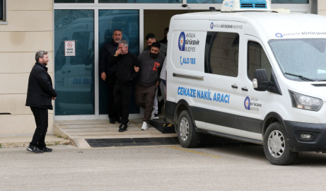 Tatil için geldiği Antalya'da boğulan Ali'nin cenazesini yakınları aldı