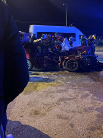 Mersin'de minibüs ile otomobil çarpıştı: 1 ölü