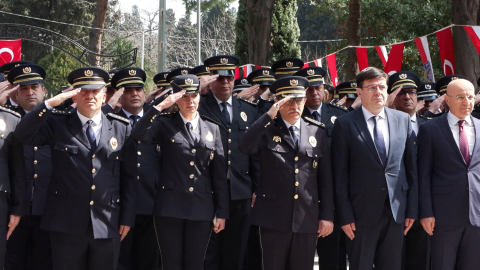 Edirnekapı Şehitliği ve Eyüp Sultan Camii'nde anma programı düzenlendi