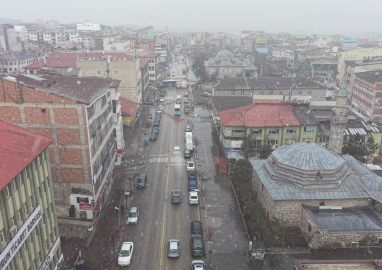 Erzurum'da 'kar' sürprizi