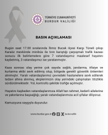 Antalya’da TIR ile minibüs çarpıştı: 7 ölü, 7 yaralı (3)