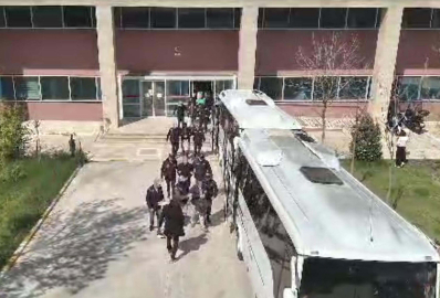 FETÖ'nün Manisa'daki yeni yapılanmasına operasyon; 24 tutuklama