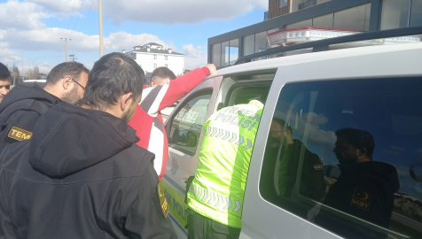 Ehliyetine el konulan sürücü, 3'üncü kez alkollü araç kullanırken yakalandı