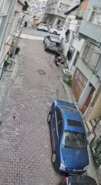 Kağıthane’de ‘Örümcek Adam’ gibi tırmanıp hırsızlık yaptı; mahalleli arkasından bağırdı