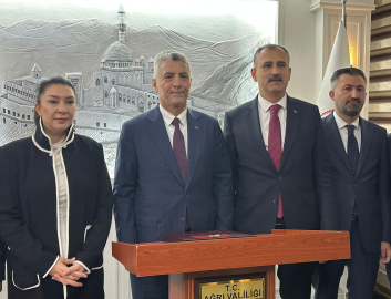 Bakan Bolat: Körfez’deki savaş, ticaretin artık Orta Koridor'dan yapılacağını gösteriyor