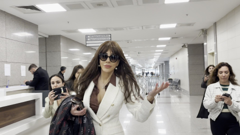 Ela Rümeysa Cebeci cezaevinden tahliye edildi / Geniş haber