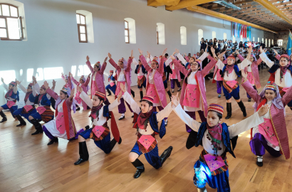 İstanbul'da "Türk Dünyası Çocuk Oyunları Şenliği" düzenlendi