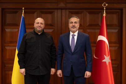 Bakan Fidan, Ukrayna Milli Güvenlik ve Savunma Konseyi Sekreteri Umerov ile görüştü