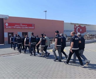 Manisa'da tefecilik operasyonu; 9 tutuklama