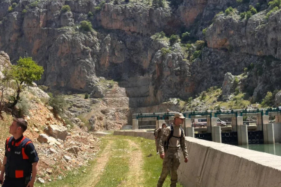 Kayıp 2 çocuk babası, kanyonda aranıyor 