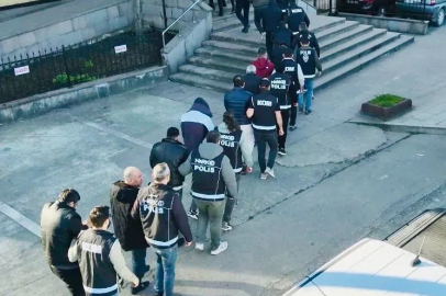 Artvin merkezli 14 ilde kaçakçılık operasyonu: 11 tutuklama