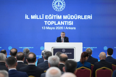 Bakan Tekin, il milli eğitim müdürleriyle bir araya geldi
