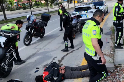 Şüphe üzerine durdurulan motosiklet sürücüsünün üzerinde 1.5 kilogram esrar ele geçirildi 