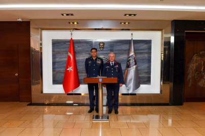 Hava Kuvvetleri Komutanı Kadıoğlu, Pakistanlı mevkidaşı Sidhu ile görüştü