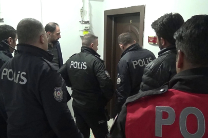 Anneannesini bıçakla yaralayıp rehin aldı, teyzesi güçlükle ikna etti