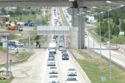 'Kilit kavşak' Kırıkkale'de bayram trafiği yoğunluğu
