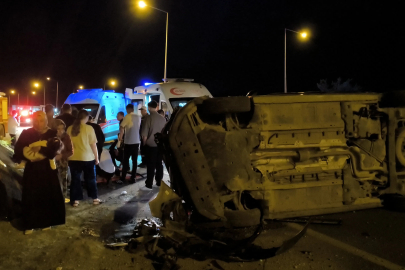 Batman’da düğünden dönen ailenin bulunduğu hafif ticari araç takla attı: 6 yaralı