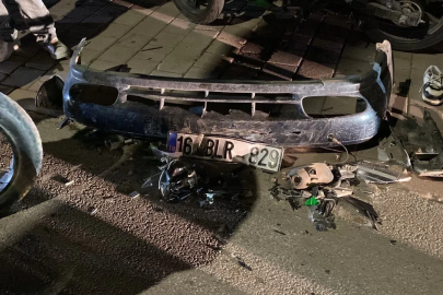 Kaza sonrası kaçan alkollü sürücü, otomobilinin düşen plakasından yakalandı