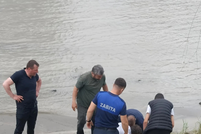 Kastamonu'da ırmağa düşen çocuk kurtarıldı
