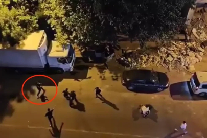 1 kişinin silahla yaralandığı kavga kamerada