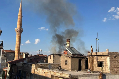Nevşehir’de 3 katlı binanın çatısında yangın