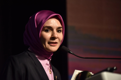 Bakan Göktaş: Kadınların her alanda daha güçlü olduğu Türkiye idealini yaşatıyoruz