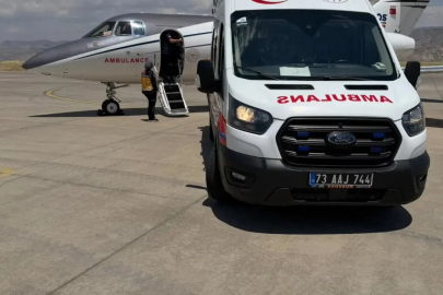 Şırnak'ta kalp rahatsızlığı olan bebek, ambulans uçakla İstanbul'a sevk edildi