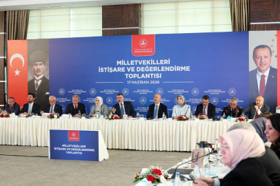 Bakan Çiftçi, AK Parti milletvekilleriyle bir araya geldi