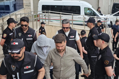 Rüşvet şüphelisi doktor, kürtaj için 10 bin ile 100 bin lira arasında değişen miktarlarda para istemiş 